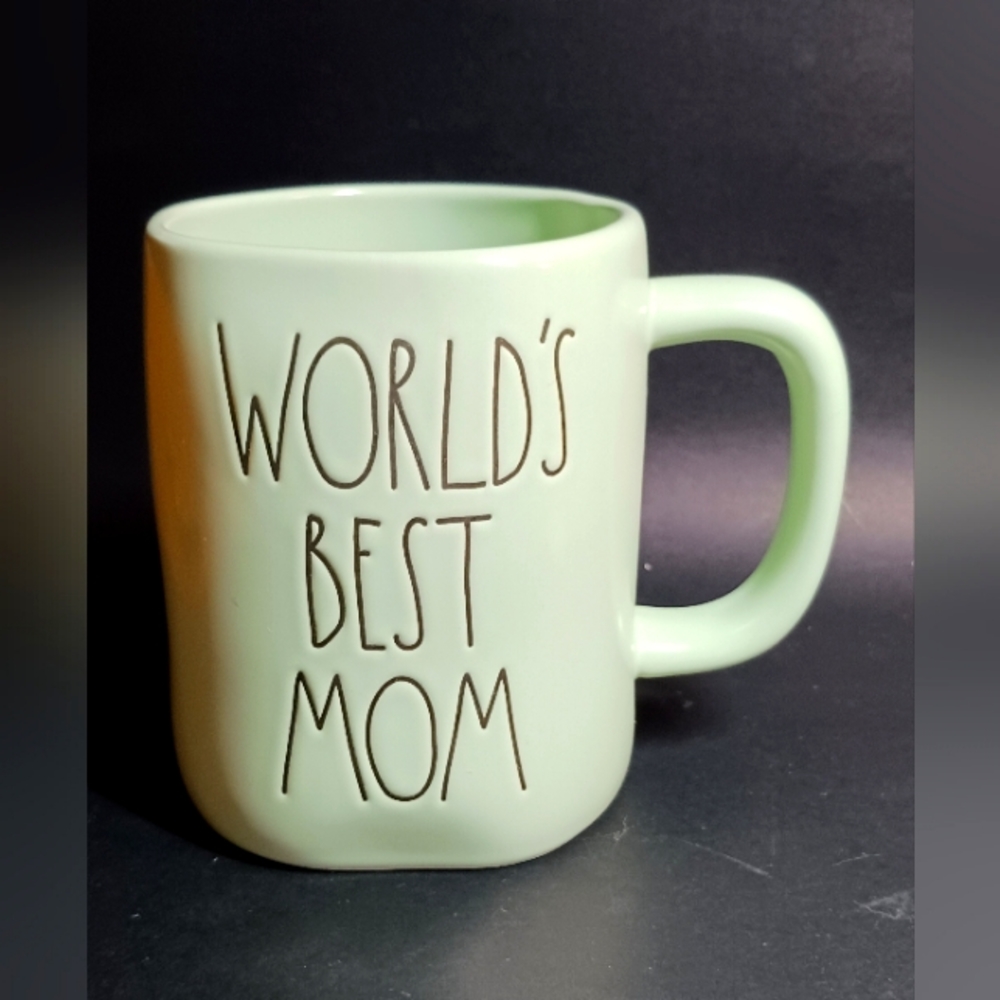 Rae Dunn Artisan Collection by Magenta Mug 202 World's Best Mom Coffee Tea Mug